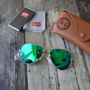 Ray-ban aviator sunglasses NEW